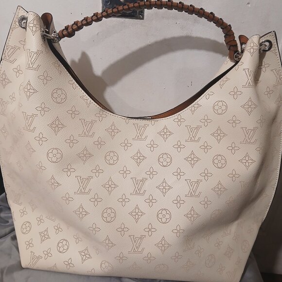 Handbag - Picture 1 of 1